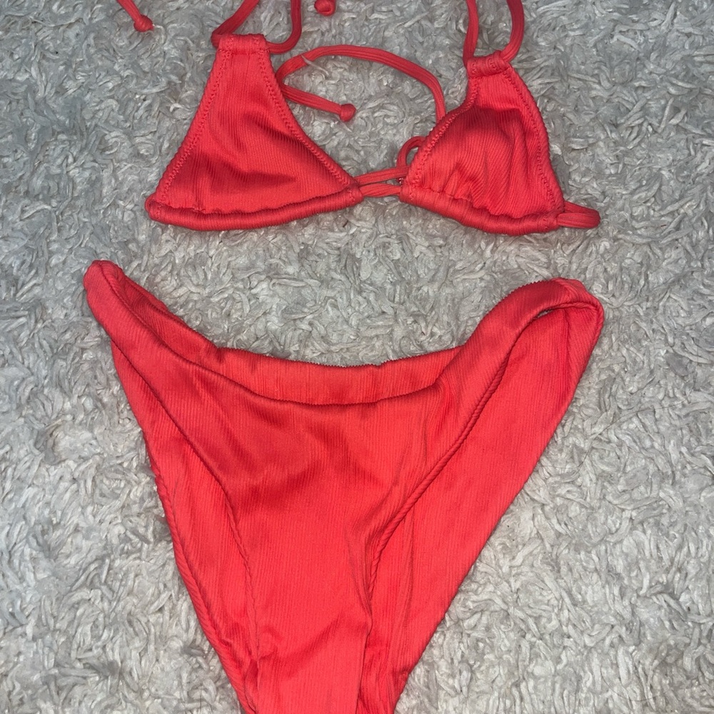 Vibrant Red Bikini Set - image 2